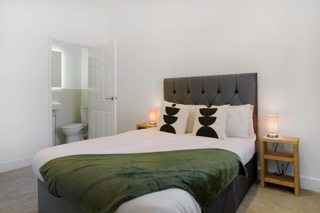 Lovely 2-Bedroom Home In Langley Park, Sleeps 4 Durham Exterior photo